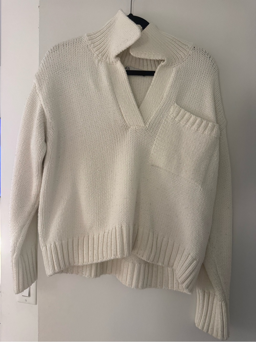 Zara Women’s Cream V‑Neck Knit Sweater with Pocket
